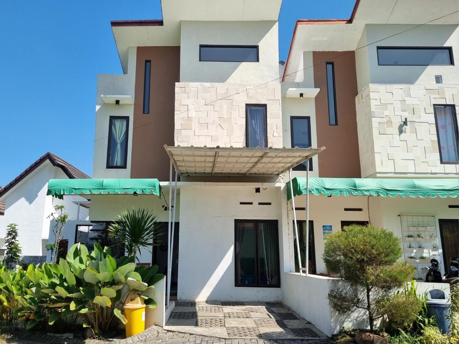Villa Estetik Di 말랑 외부 사진